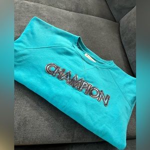 Sweeter champion, it doesn’t have much to use because it’s a little big for me.